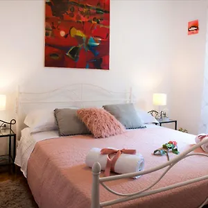  Apartment Dumaneo Art