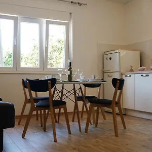  Apartment Nora Wine House